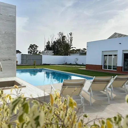 Luna Novo Santi Petri *